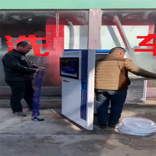 智能玻璃水加注實景機案例
